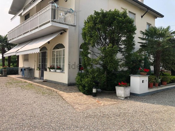 appartamento in vendita a Misinto