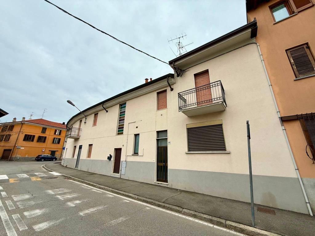 casa indipendente in vendita a Misinto