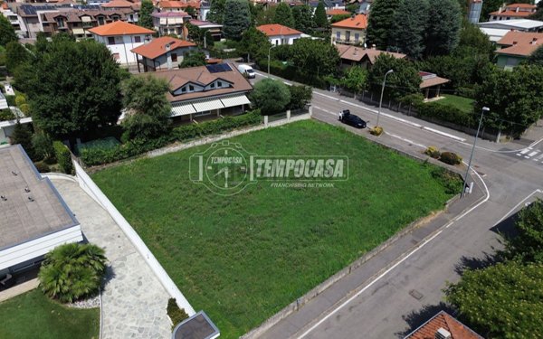 terreno edificabile in vendita a Misinto