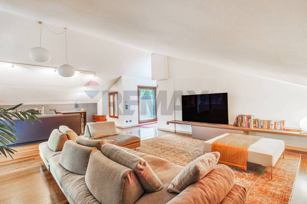 casa indipendente in vendita a Misinto