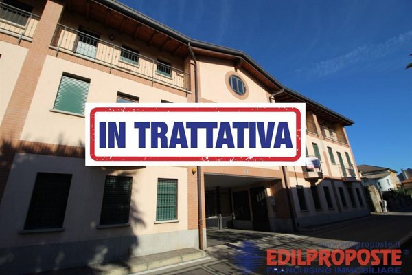 appartamento in vendita a Misinto