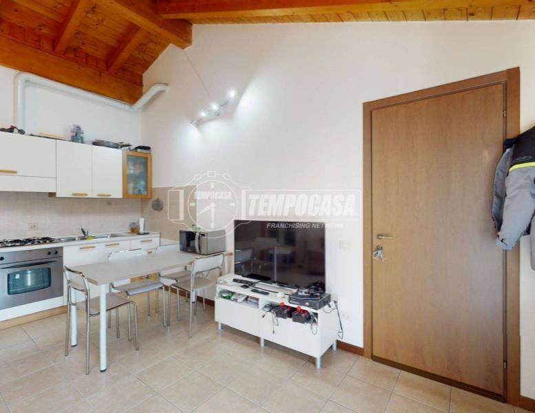 appartamento in vendita a Misinto