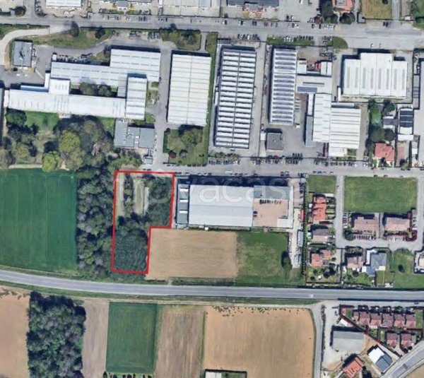 capannone in vendita a Misinto