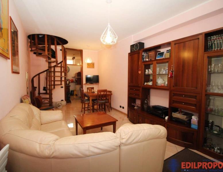 appartamento in vendita a Misinto