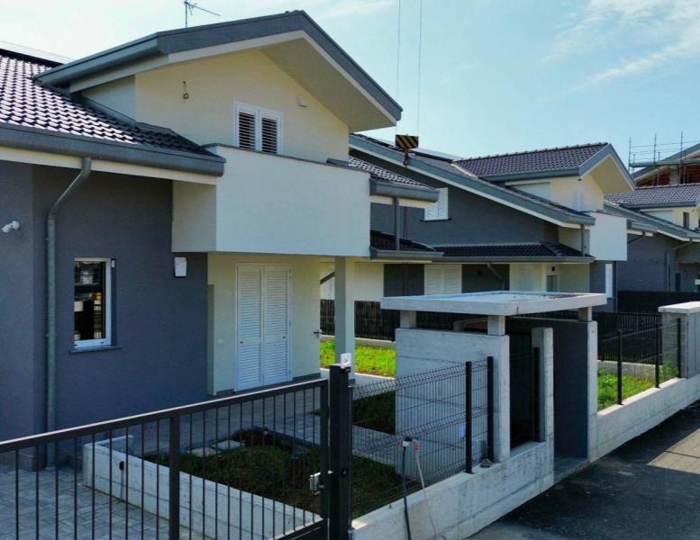 casa indipendente in vendita a Misinto