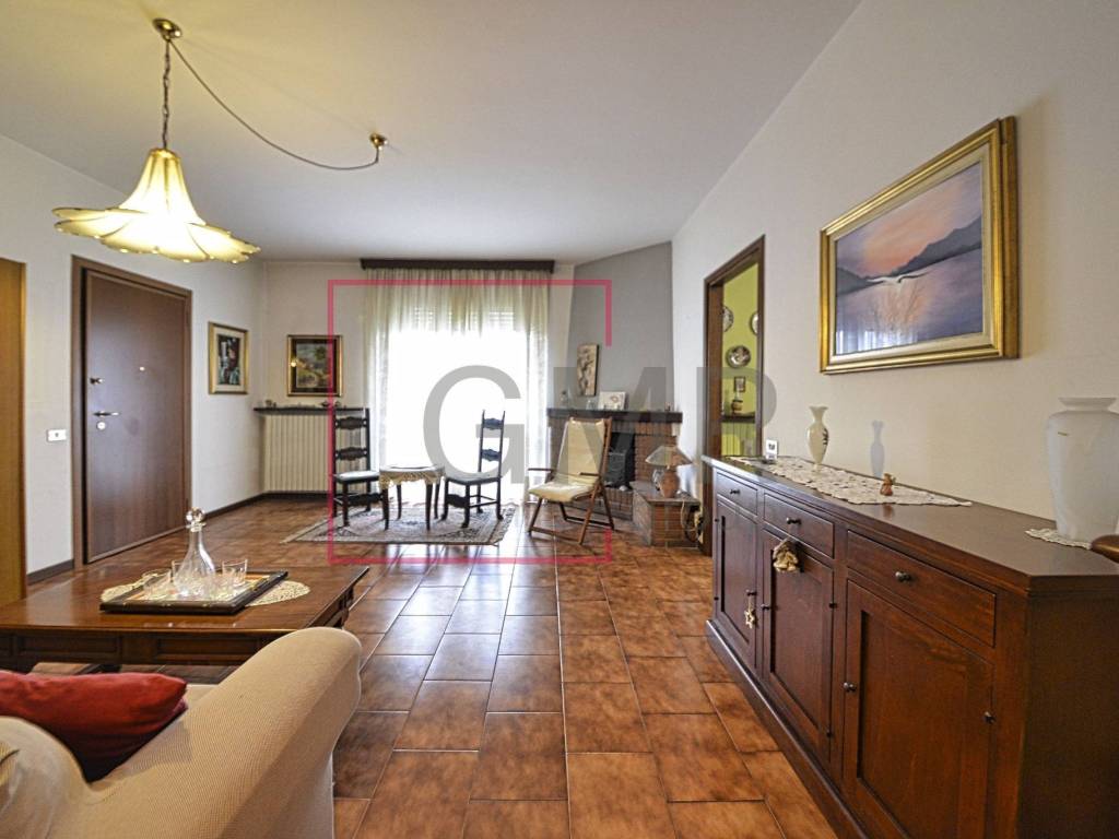 appartamento in vendita a Misinto in zona Cascina Nuova