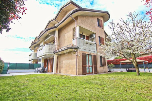 appartamento in vendita a Misinto