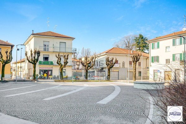 appartamento in vendita a Misinto in zona Cascina Sant'Andrea