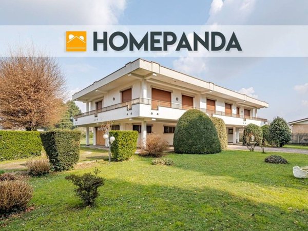 casa indipendente in vendita a Misinto in zona Cascina Nuova