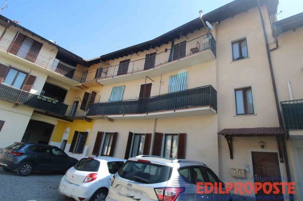 appartamento in vendita a Misinto in zona Cascina Nuova