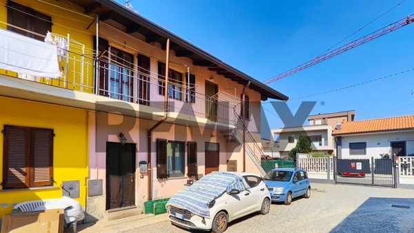 appartamento in vendita a Misinto in zona Cascina Nuova