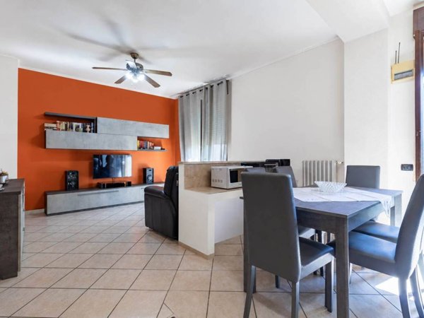 appartamento in vendita a Misinto in zona Cascina Nuova