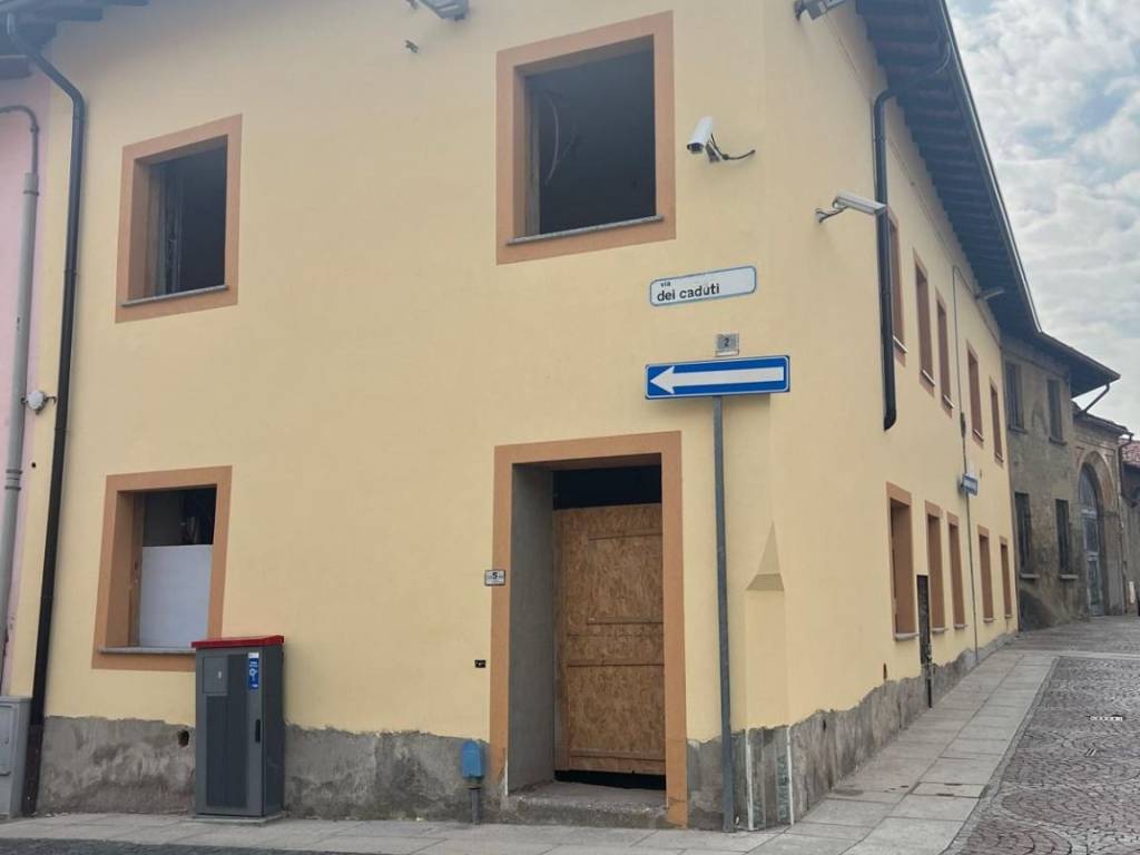 appartamento in vendita a Misinto in zona Cascina Nuova