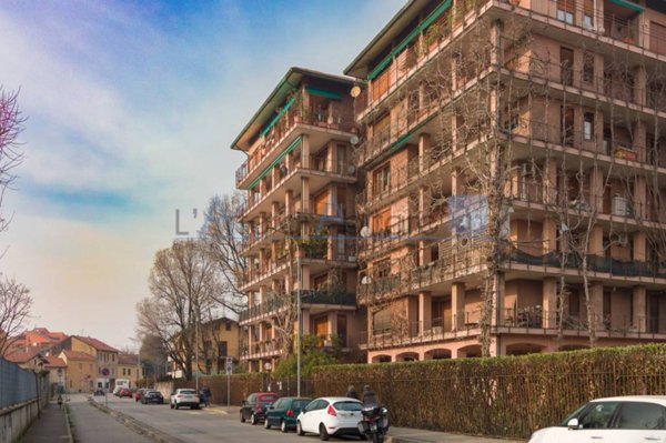 appartamento in vendita a Monza in zona Ospedale San Gerardo
