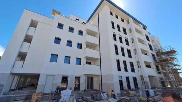 appartamento in vendita a Monza
