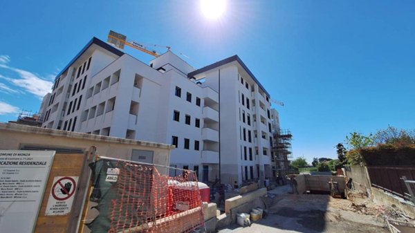 appartamento in vendita a Monza