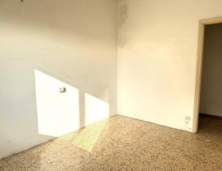 appartamento in vendita a Monza in zona Centro Storico
