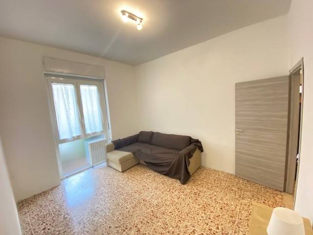 appartamento in vendita a Monza in zona Centro Storico
