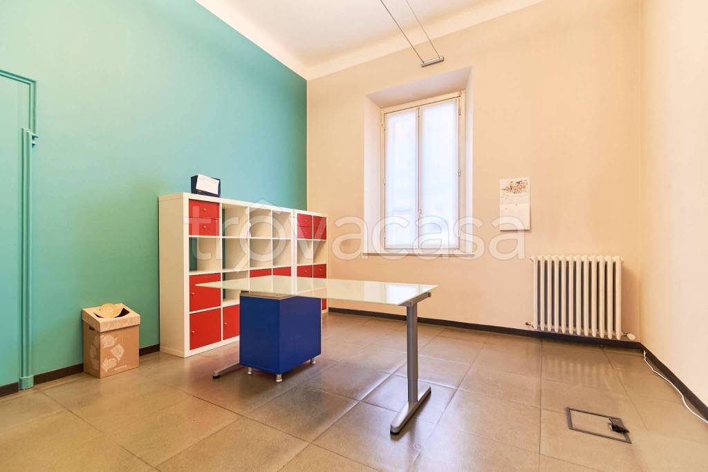 ufficio in vendita a Monza in zona Centro Storico
