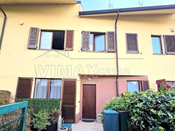 casa indipendente in vendita a Monza
