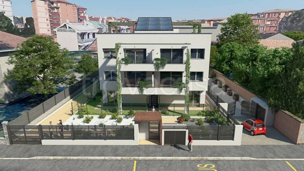 appartamento in vendita a Monza in zona Centro Storico