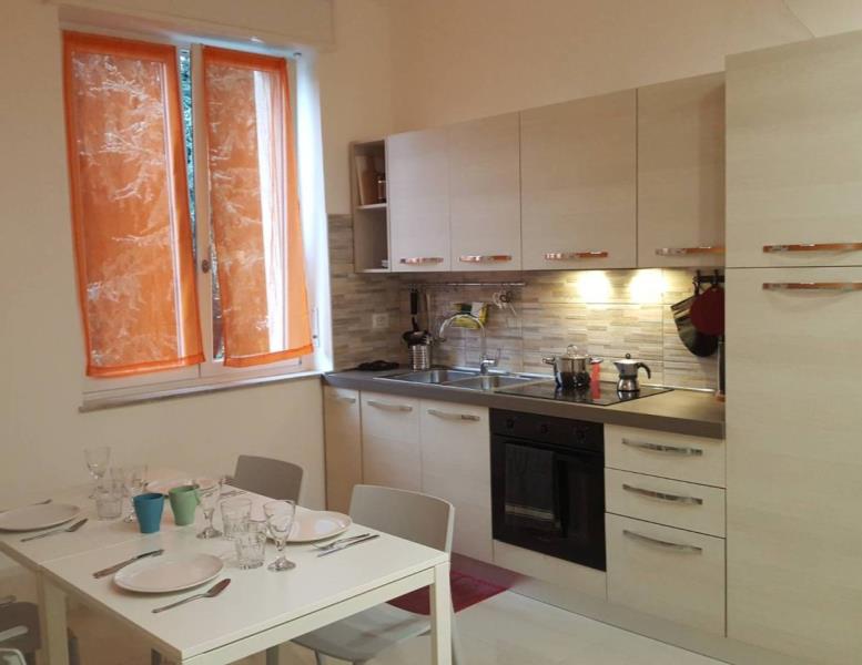 casa indipendente in vendita a Monza in zona Ospedale San Gerardo