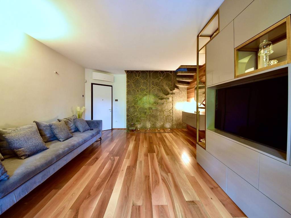 appartamento in vendita a Monza in zona Ospedale San Gerardo