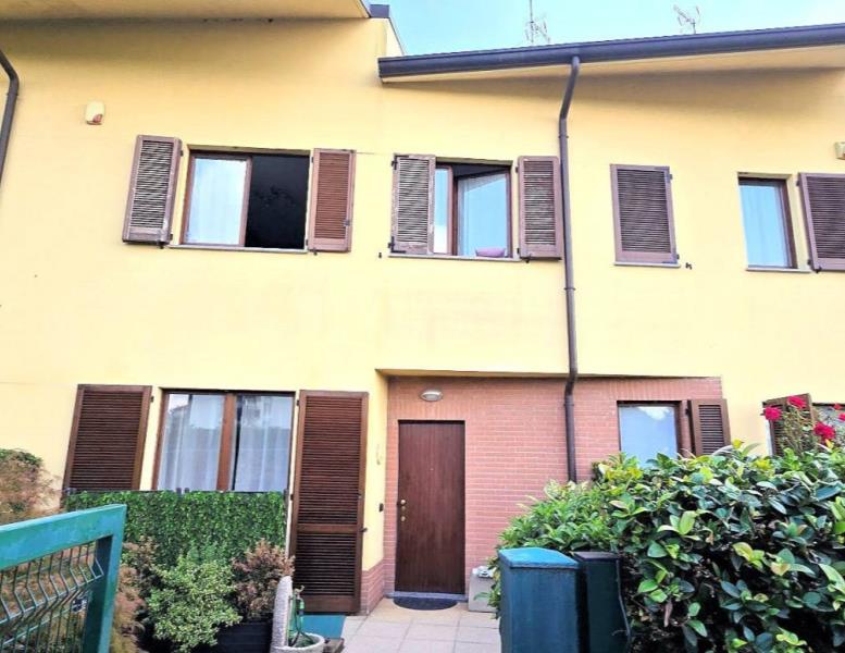 casa indipendente in vendita a Monza