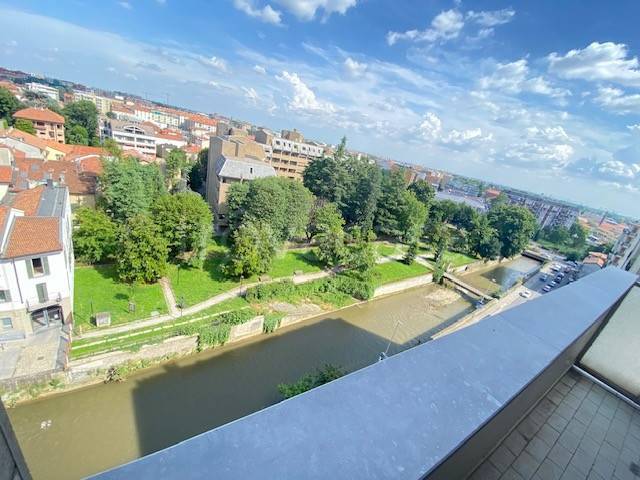 appartamento in vendita a Monza in zona Centro Storico