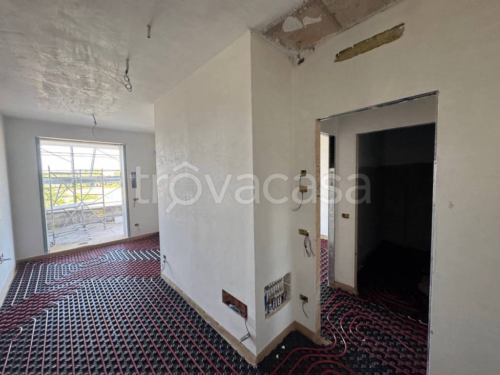appartamento in vendita a Monza in zona Centro Storico