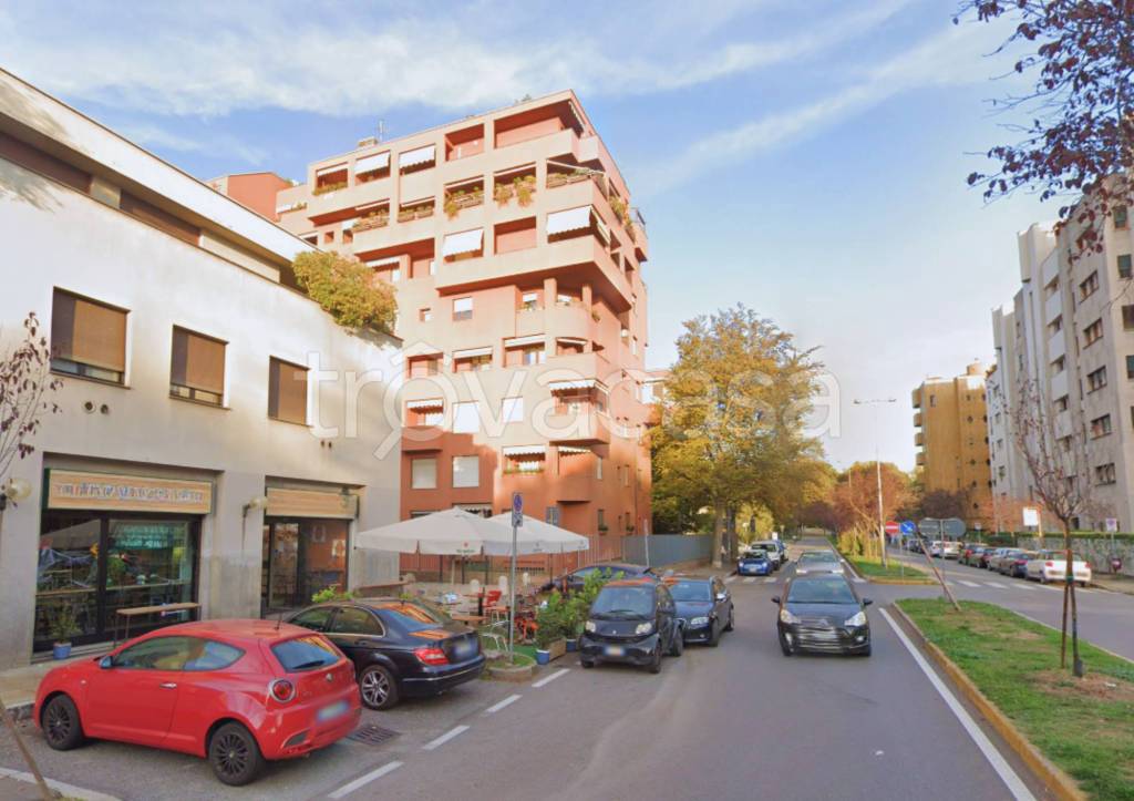 trivano in vendita a Monza in zona Ospedale San Gerardo