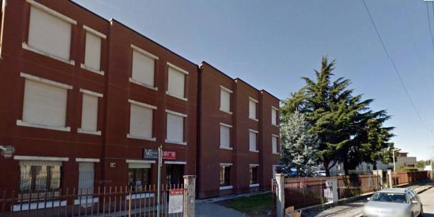 negozio in vendita a Monza