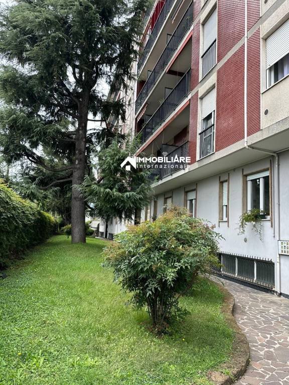 appartamento in vendita a Monza