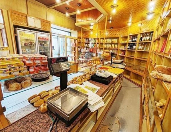 negozio in vendita a Monza