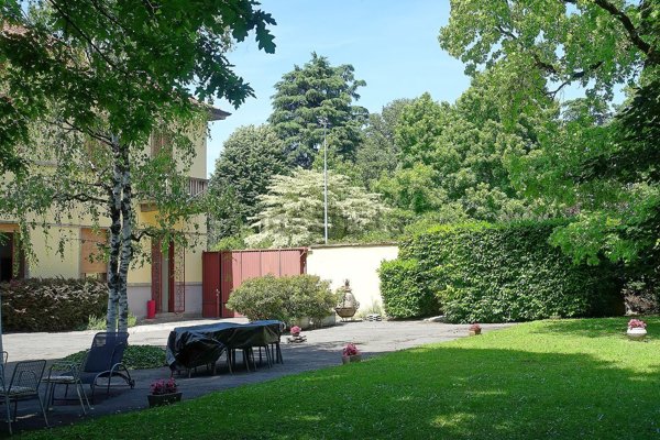 casa indipendente in vendita a Monza