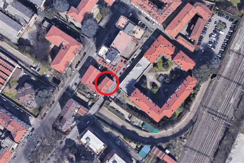 negozio in vendita a Monza in zona Centro Storico