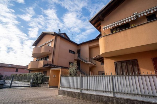 appartamento in vendita a Monza in zona Centro Storico