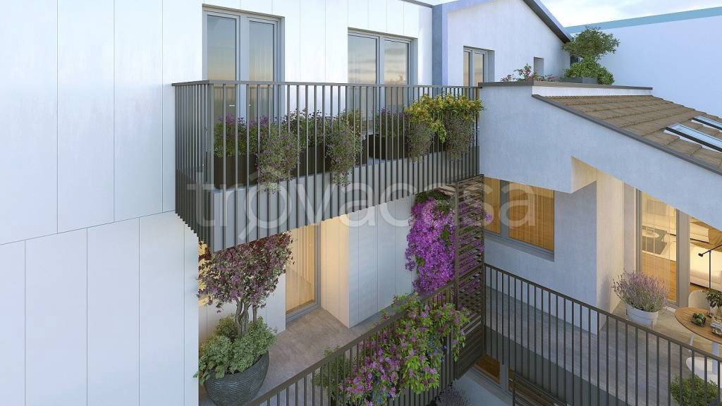 appartamento in vendita a Monza in zona Centro Storico