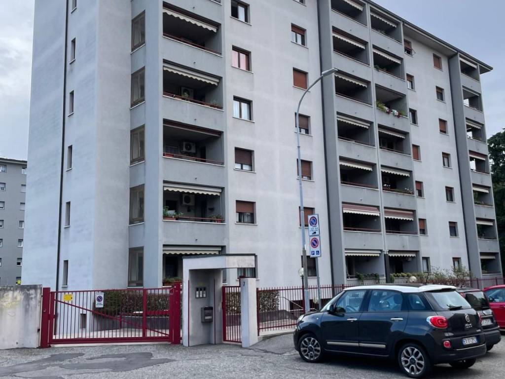 appartamento in vendita a Monza