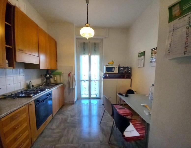 appartamento in vendita a Monza in zona Centro Storico