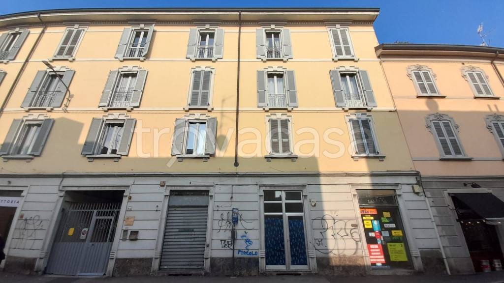 appartamento in vendita a Monza in zona Centro Storico
