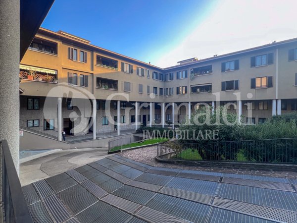 casa semindipendente in vendita a Monza in zona Centro Storico