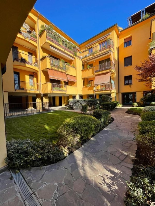 appartamento in vendita a Monza
