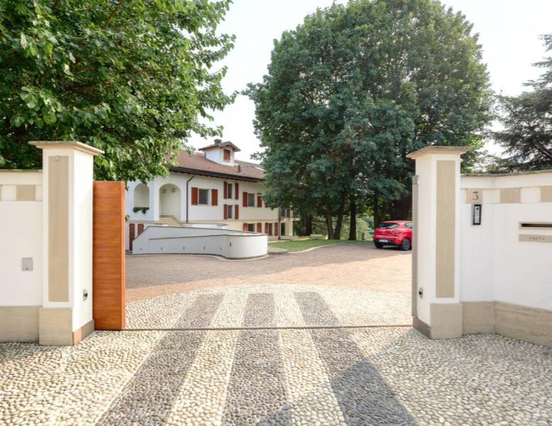 casa indipendente in vendita a Monza
