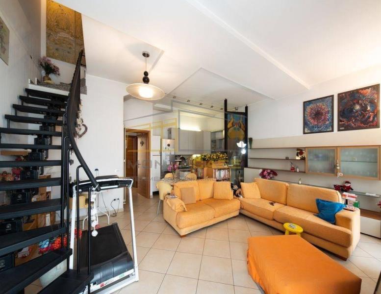 casa indipendente in vendita a Monza