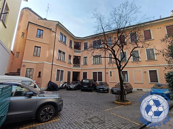 appartamento in vendita a Monza in zona Centro Storico