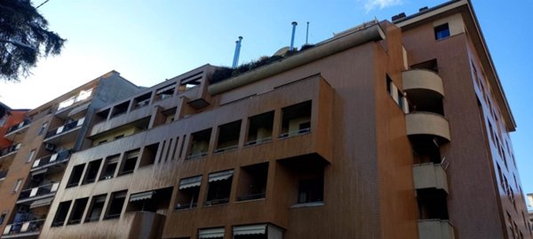 appartamento in vendita a Monza in zona Centro Storico