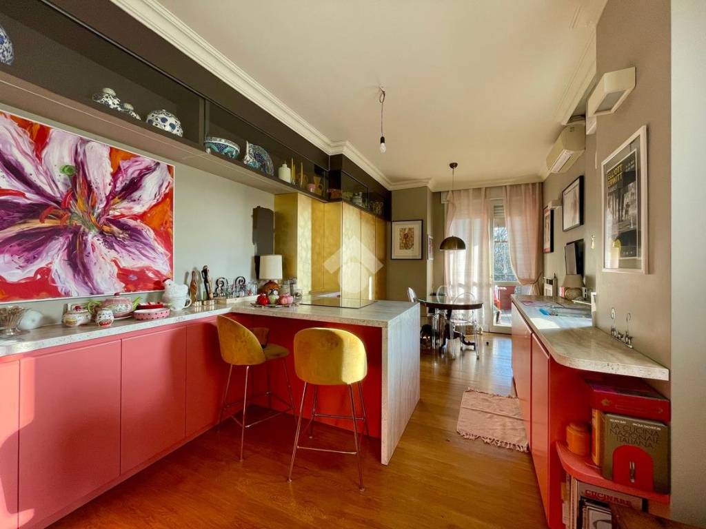 appartamento in vendita a Monza in zona Ospedale San Gerardo