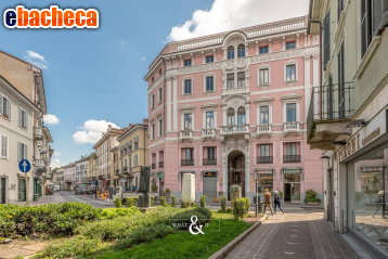 appartamento in vendita a Monza in zona Centro Storico