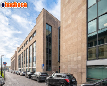 appartamento in vendita a Monza in zona Centro Storico